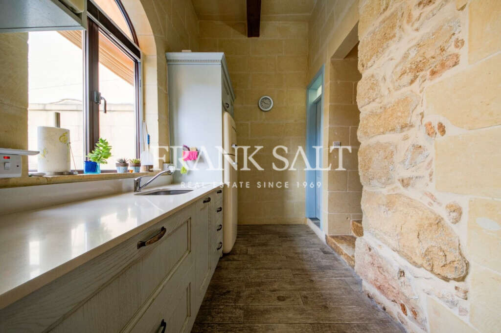 Xaghra, Gozo, 4 Bedrooms Bedrooms, ,4 BathroomsBathrooms,For Sale,FRSA-160935