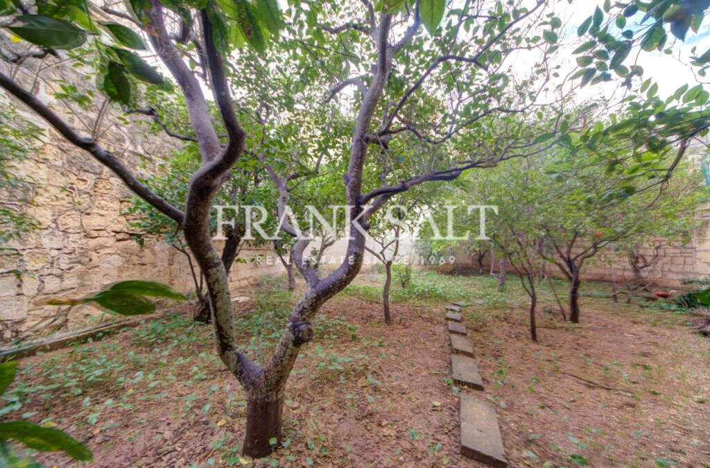 Zebbug, 3 Bedrooms Bedrooms, ,For Sale,FRSA-621289