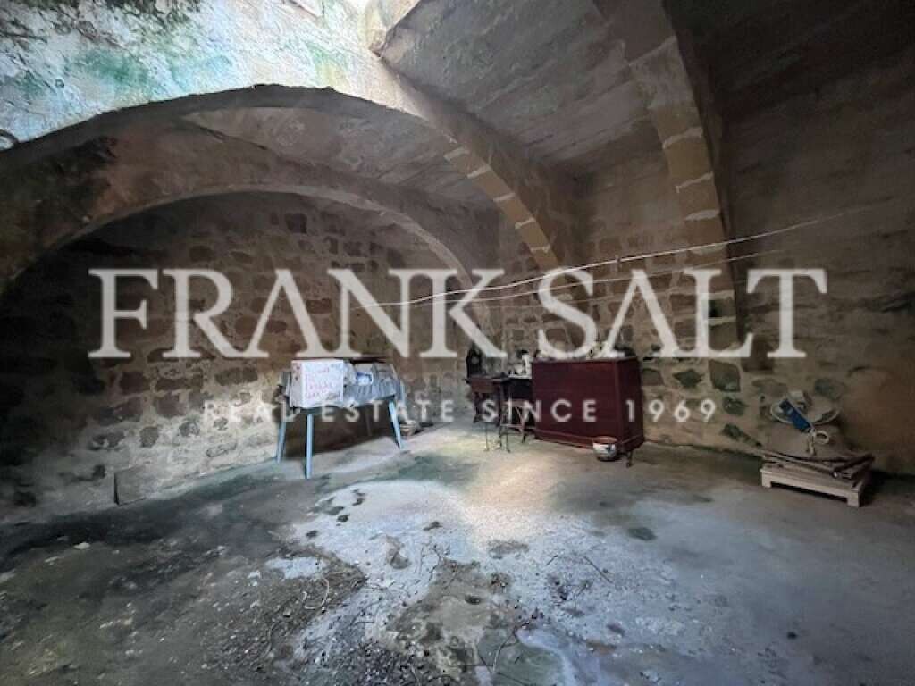 Victoria, Gozo, 4 Bedrooms Bedrooms, ,For Sale,FRSA-117278