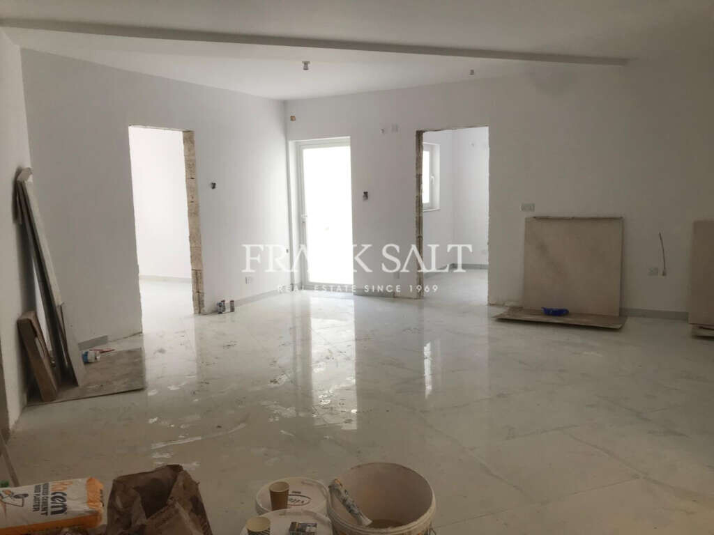 St Pauls Bay, 3 Bedrooms Bedrooms, ,2 BathroomsBathrooms,For Sale,FRSA-715410