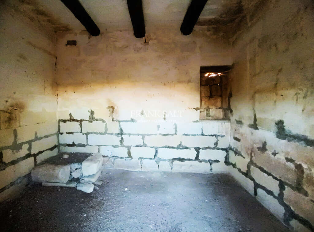 Birzebbugia, 1 Bedroom Bedrooms, ,For Sale,FRSA-428199