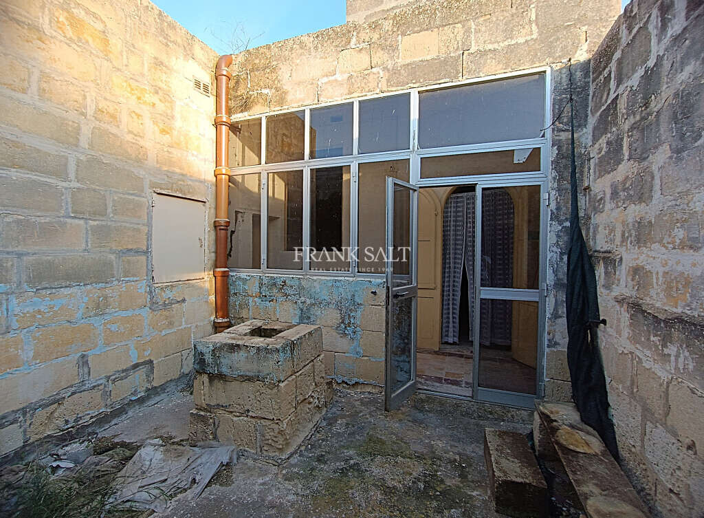 Birzebbugia, 1 Bedroom Bedrooms, ,For Sale,FRSA-428198