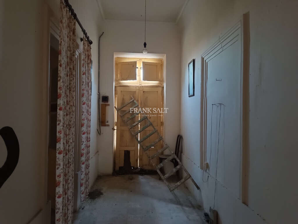 Birzebbugia, 1 Bedroom Bedrooms, ,For Sale,FRSA-428178