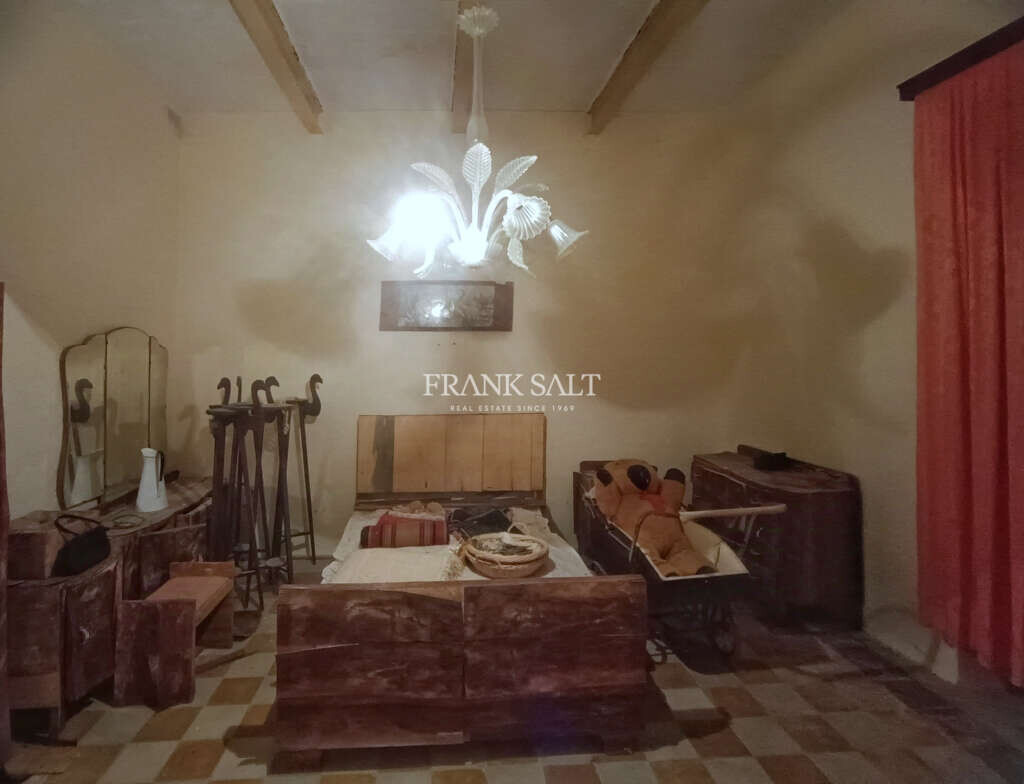 Birzebbugia, 2 Bedrooms Bedrooms, ,1 BathroomBathrooms,For Sale,FRSA-428180