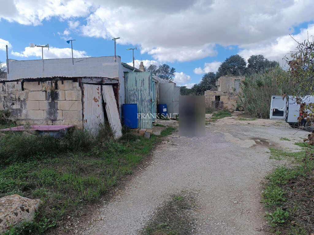 Birzebbugia, 2 Bedrooms Bedrooms, ,1 BathroomBathrooms,For Sale,FRSA-428180