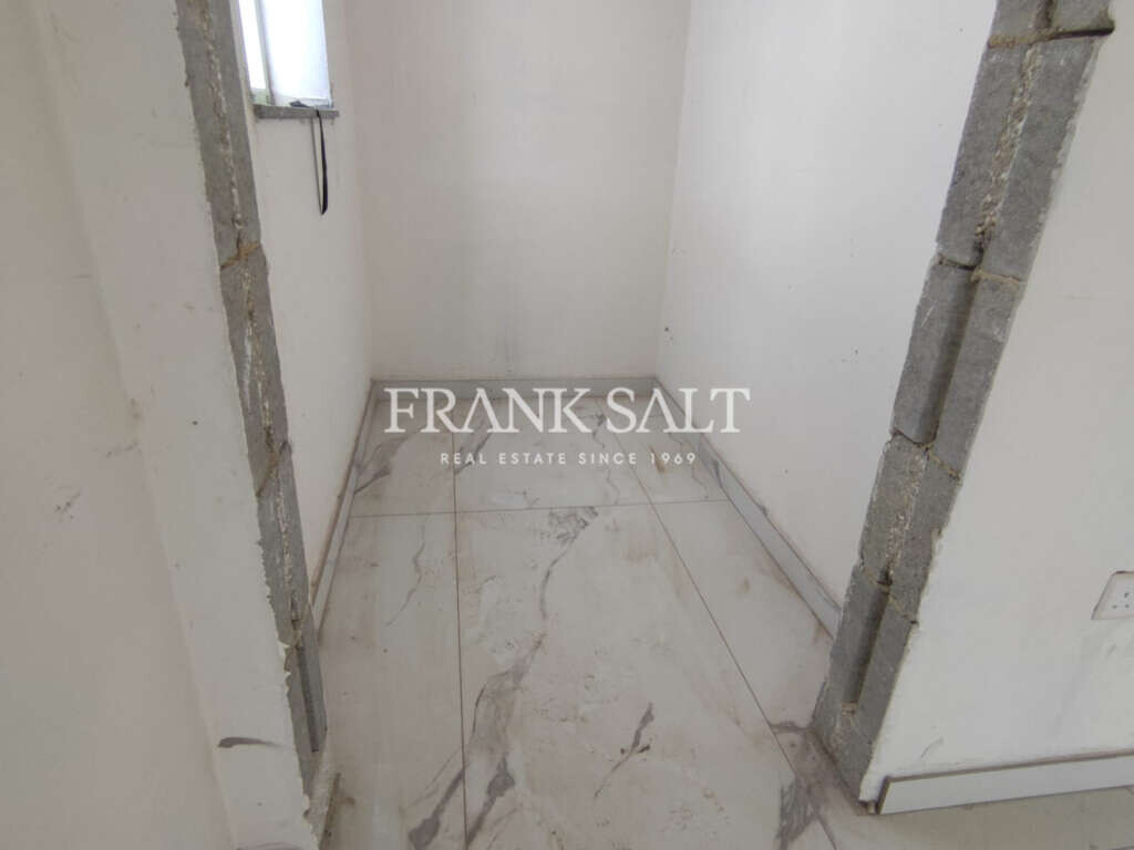 Marsascala, 3 Bedrooms Bedrooms, ,For Sale,FRSA-621206