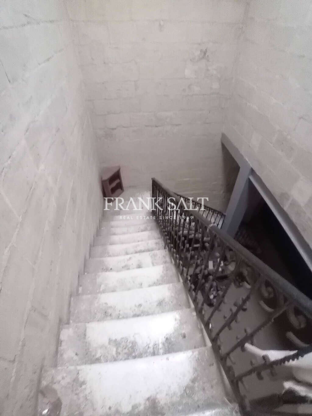 Mosta, 3 Bedrooms Bedrooms, ,2 BathroomsBathrooms,For Sale,FRSA-428174