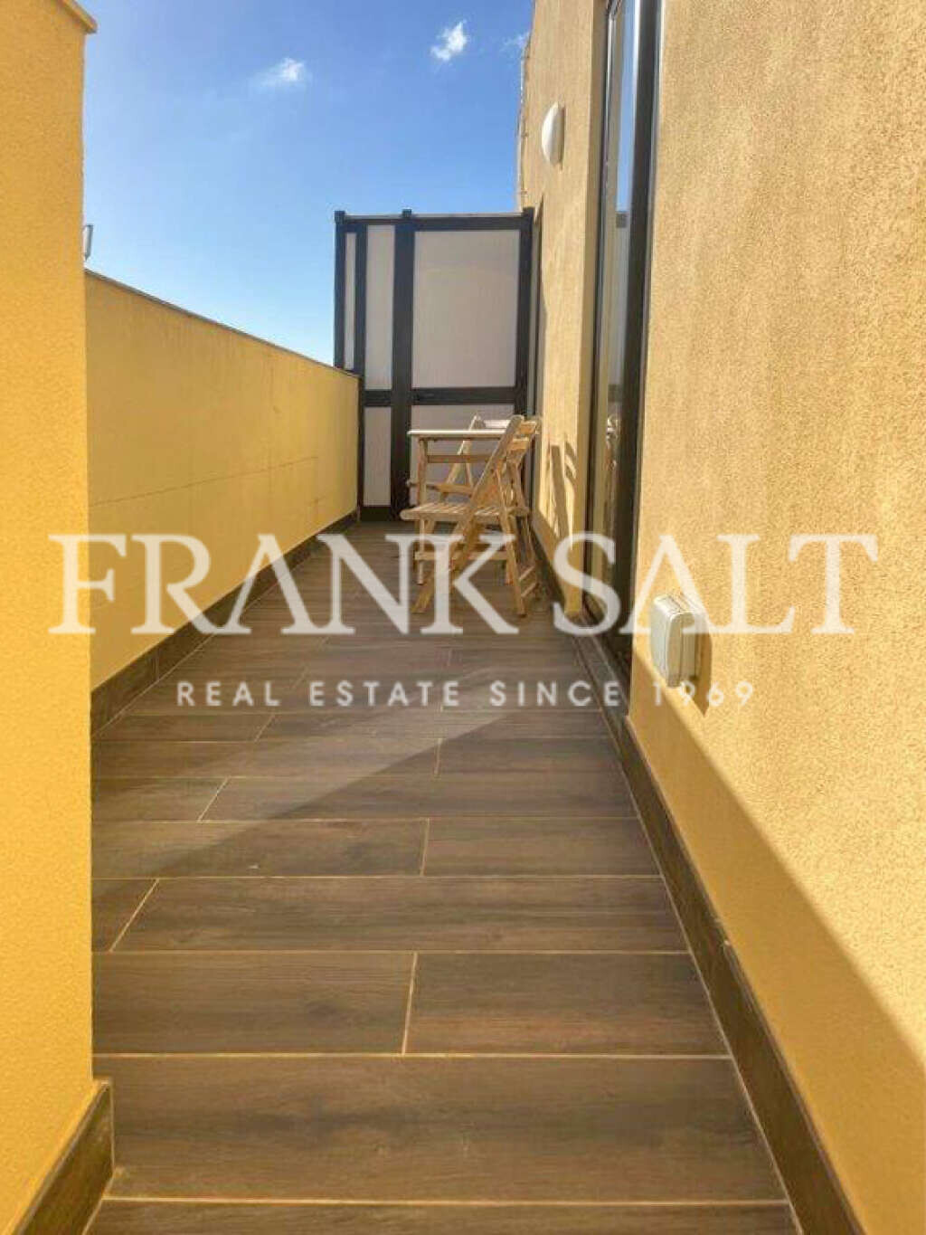 Bugibba, 2 Bedrooms Bedrooms, ,2 BathroomsBathrooms,For Sale,FRSA-818643