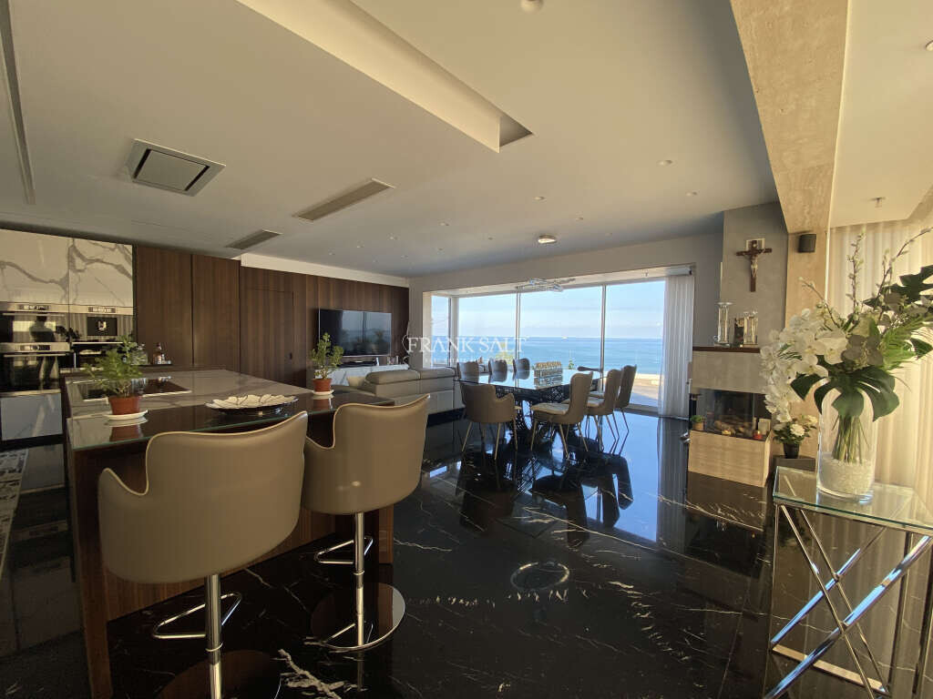 Marsascala, 2 Bedrooms Bedrooms, ,1 BathroomBathrooms,For Sale,FRSA-428177