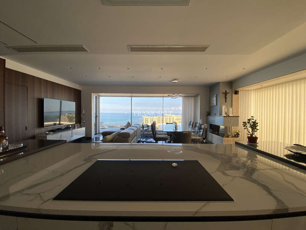 Marsascala, 2 Bedrooms Bedrooms, ,1 BathroomBathrooms,For Sale,FRSA-428177