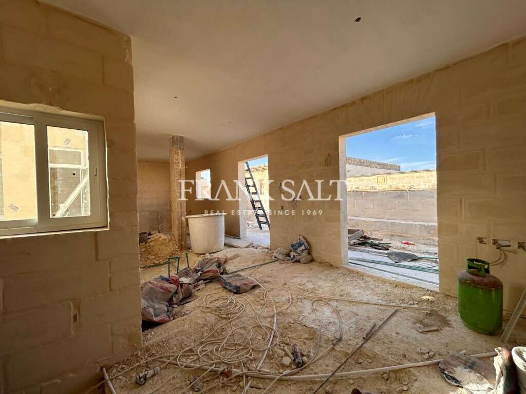 Floriana, 1 Bedroom Bedrooms, ,1 BathroomBathrooms,For Sale,FRSA-046297