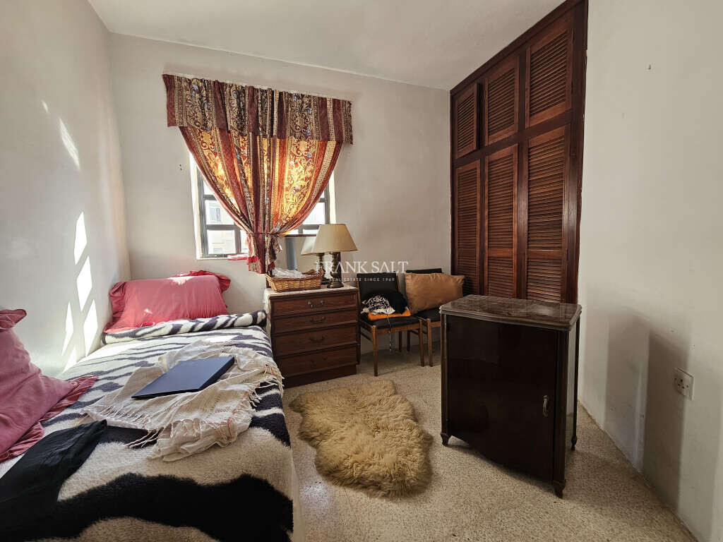 Swieqi, 5 Bedrooms Bedrooms, ,2 BathroomsBathrooms,For Sale,FRSA-427756