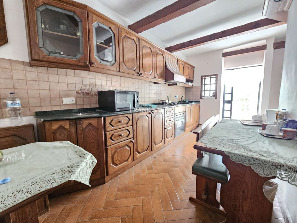 Swieqi, 5 Bedrooms Bedrooms, ,2 BathroomsBathrooms,For Sale,FRSA-427756