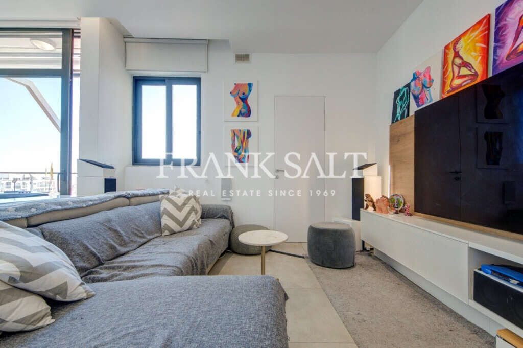 Pender Gardens, 3 Bedrooms Bedrooms, ,1 BathroomBathrooms,For Sale,FRSA-046268