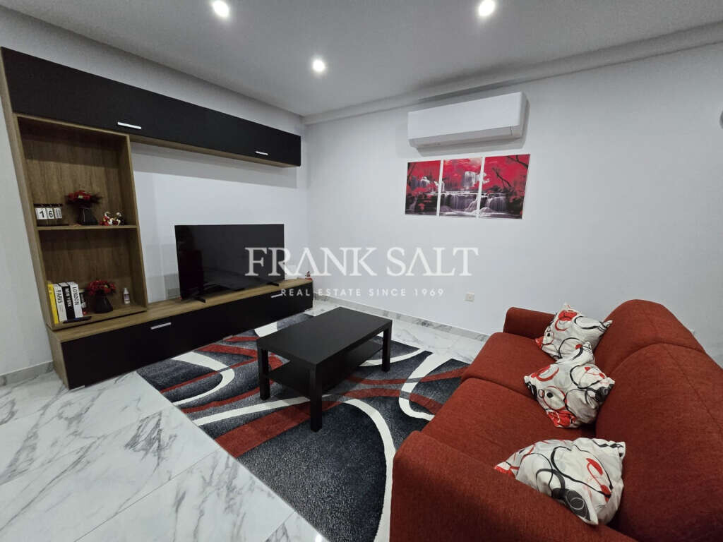 St Pauls Bay, 2 Bedrooms Bedrooms, ,1 BathroomBathrooms,For Sale,FRSA-853355