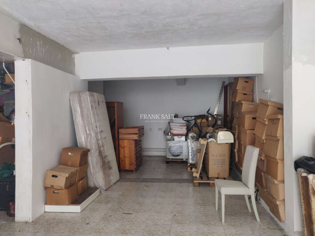 Swieqi, 3 Bedrooms Bedrooms, ,For Sale,FRSA-323746