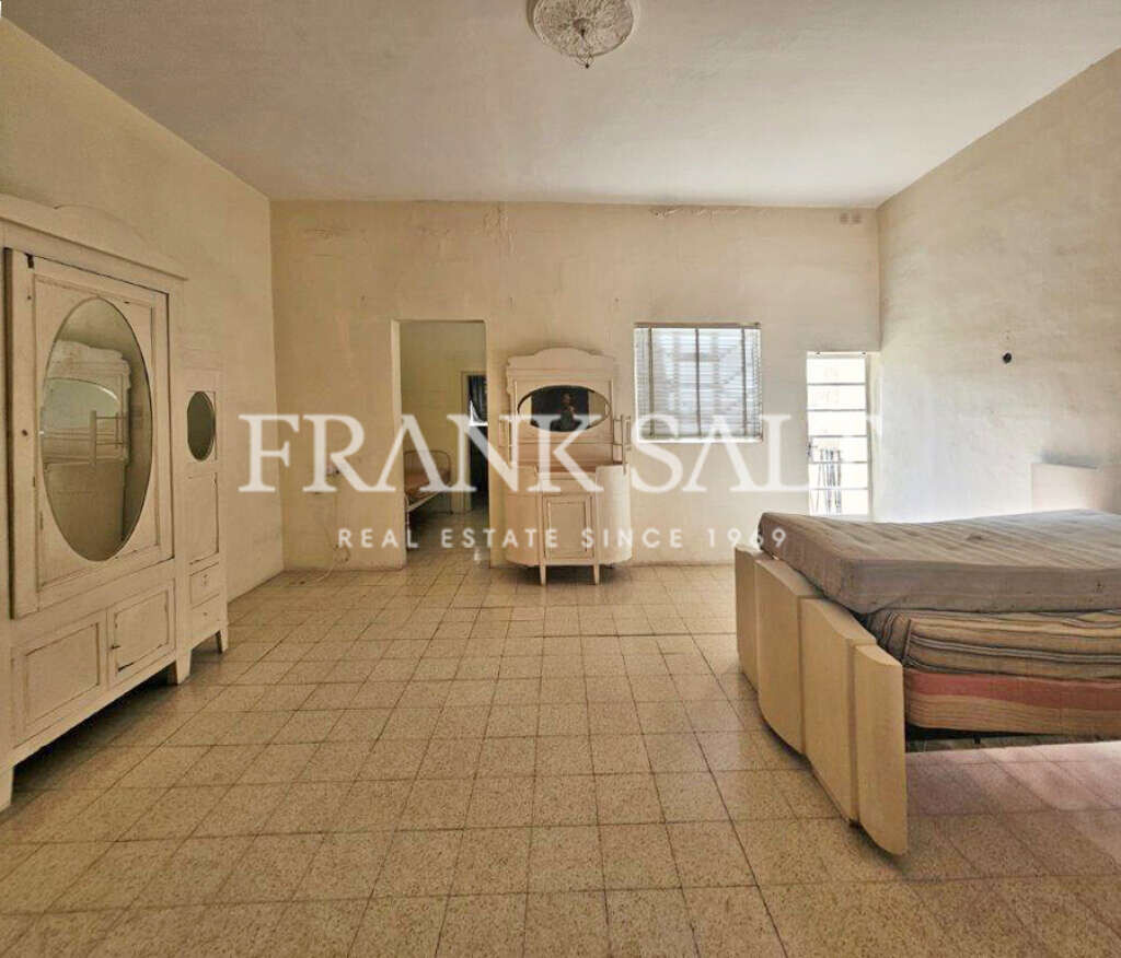 Rabat, 3 Bedrooms Bedrooms, ,1 BathroomBathrooms,For Sale,FRSA-512087