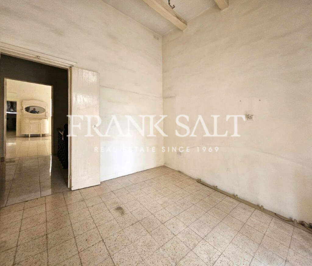 Rabat, 3 Bedrooms Bedrooms, ,1 BathroomBathrooms,For Sale,FRSA-512087