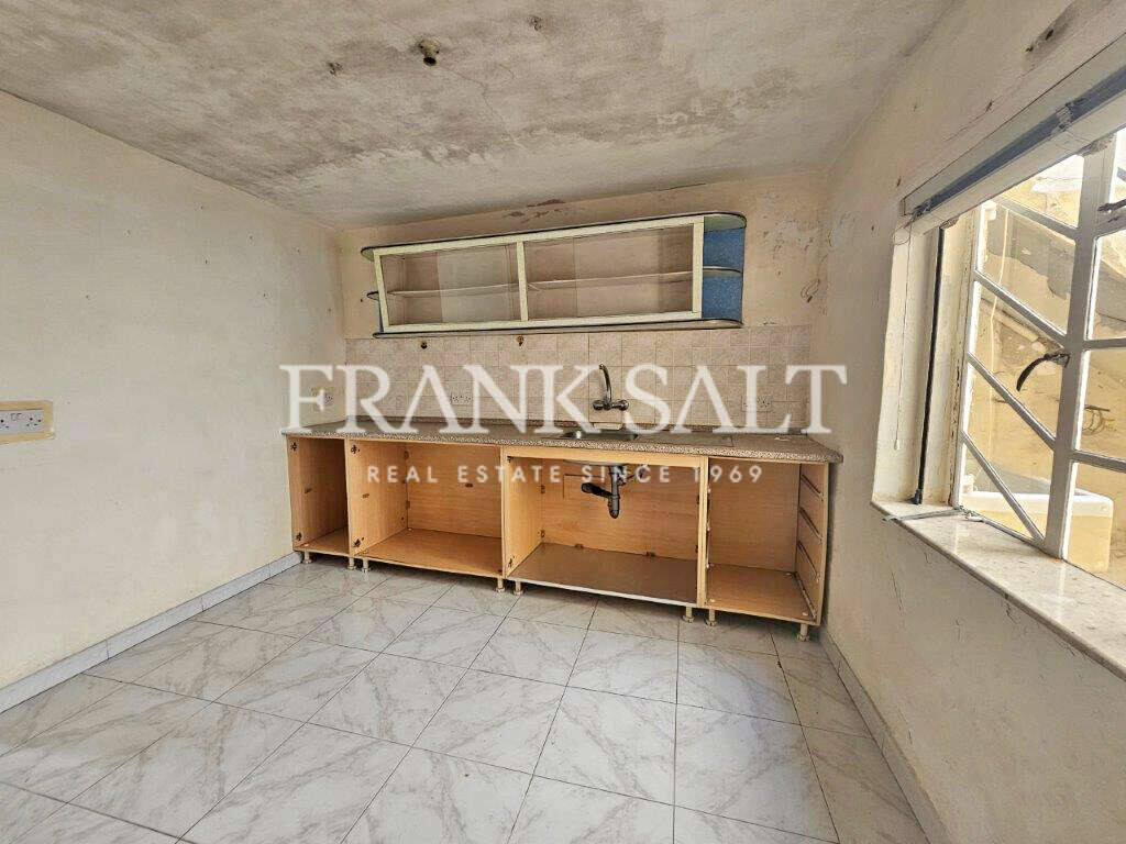 Rabat, 3 Bedrooms Bedrooms, ,1 BathroomBathrooms,For Sale,FRSA-512087