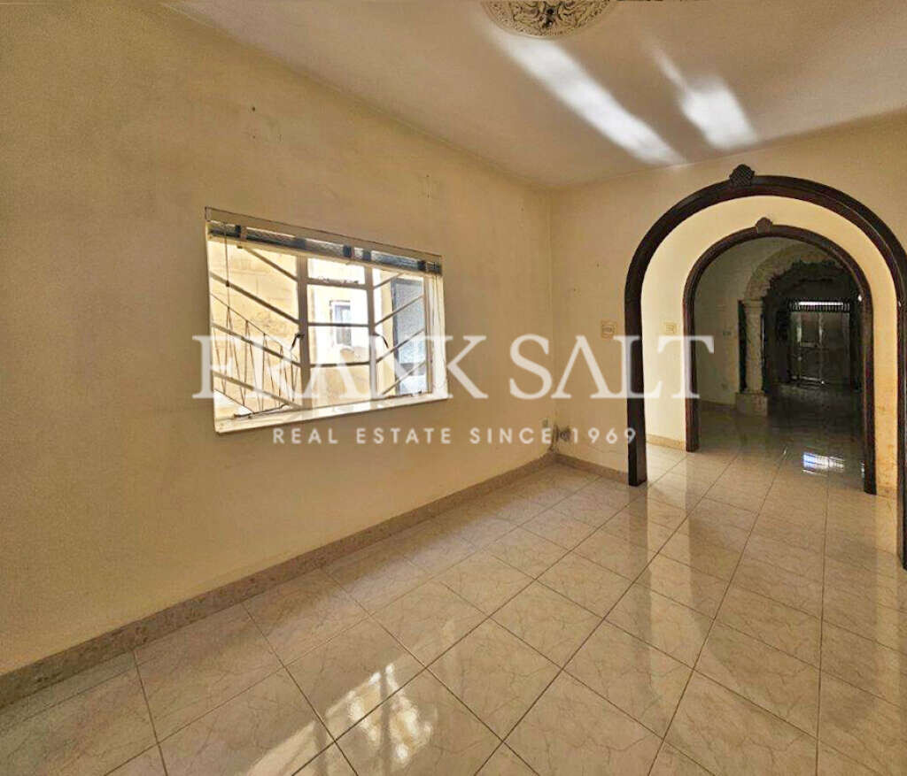 Rabat, 3 Bedrooms Bedrooms, ,1 BathroomBathrooms,For Sale,FRSA-512087