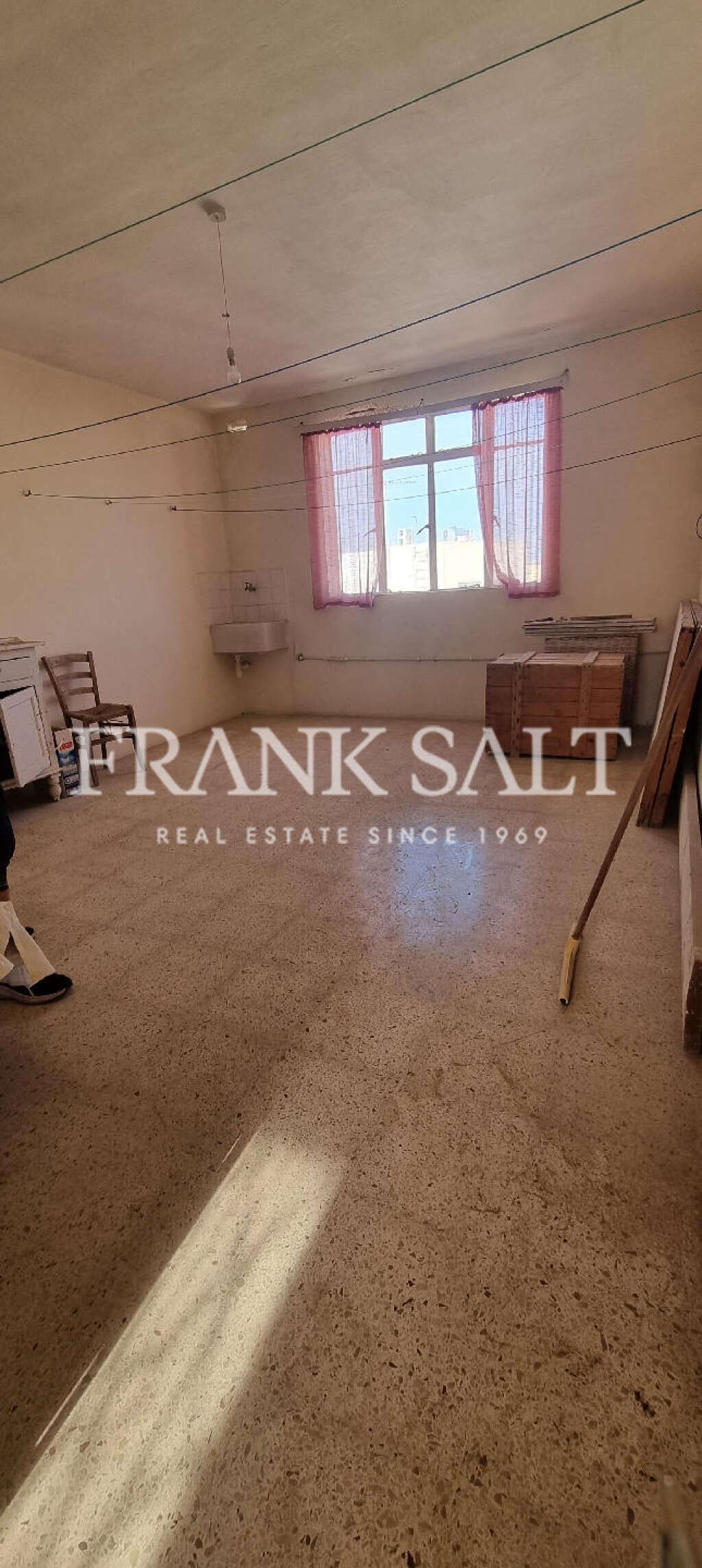 Zurrieq, 6 Bedrooms Bedrooms, ,3 BathroomsBathrooms,For Sale,FRSA-323802