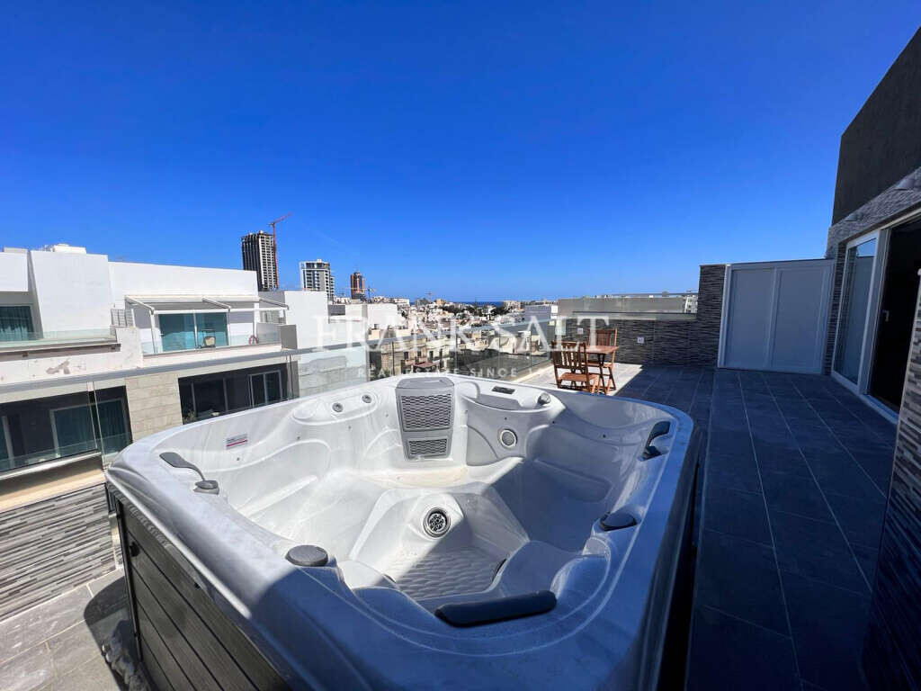 Swieqi, 3 Bedrooms Bedrooms, ,1 BathroomBathrooms,For Sale,FRSA-046049