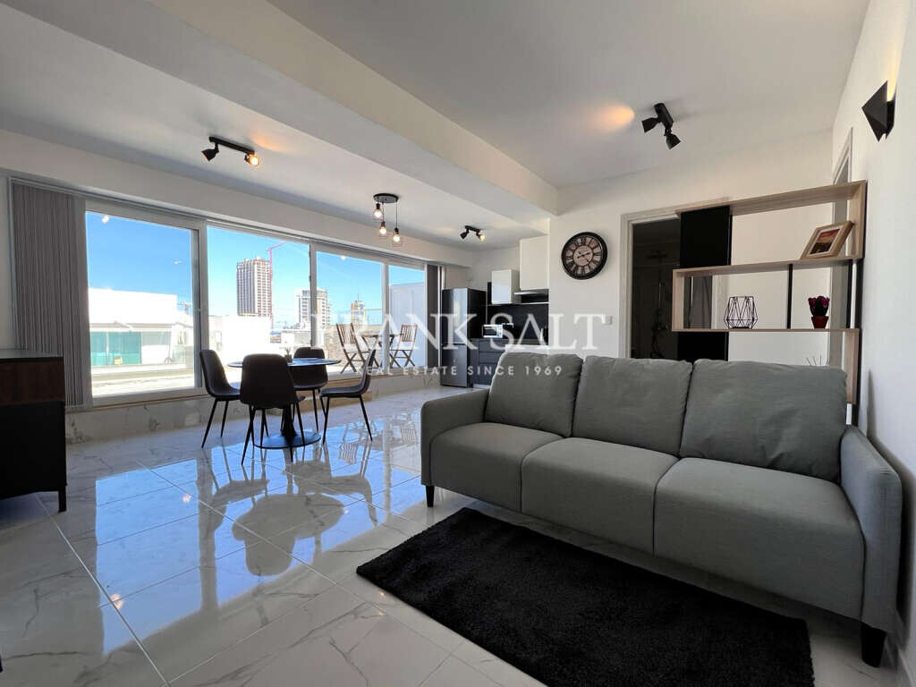 Swieqi, 3 Bedrooms Bedrooms, ,1 BathroomBathrooms,For Sale,FRSA-046049