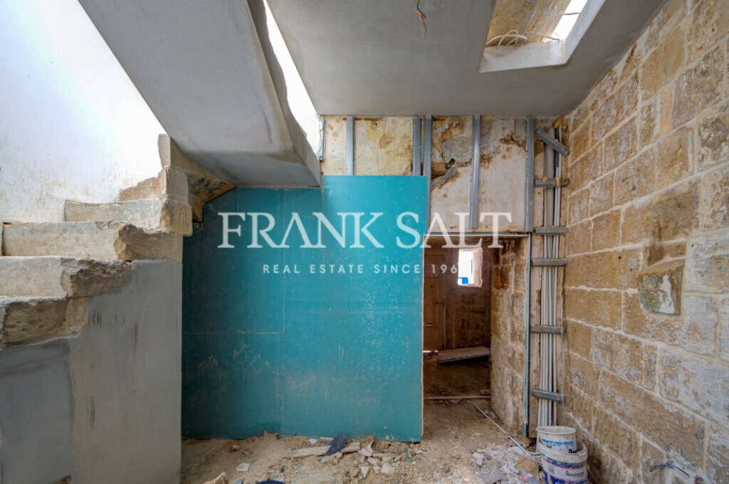 Qormi, 3 Bedrooms Bedrooms, ,1 BathroomBathrooms,For Sale,FRSA-851718