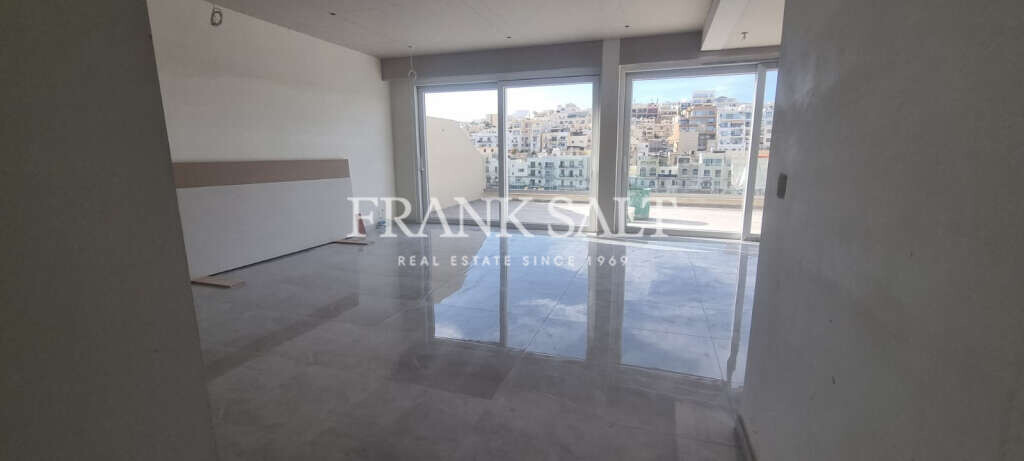 Marsascala, 3 Bedrooms Bedrooms, ,3 BathroomsBathrooms,For Sale,FRSA-323772