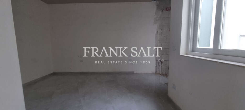 Marsascala, 3 Bedrooms Bedrooms, ,3 BathroomsBathrooms,For Sale,FRSA-323772