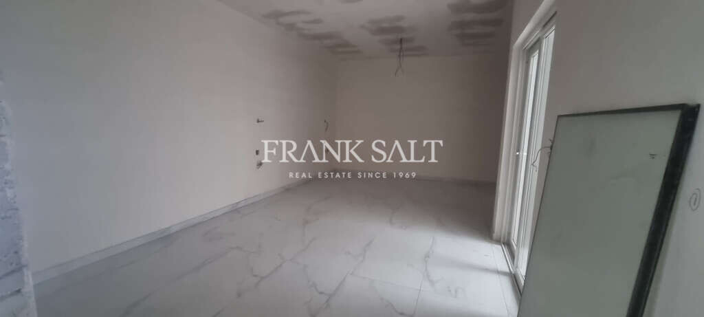 Marsascala, 3 Bedrooms Bedrooms, ,3 BathroomsBathrooms,For Sale,FRSA-323772