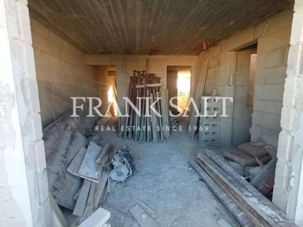 Zabbar, 2 Bedrooms Bedrooms, ,1 BathroomBathrooms,For Sale,FRSA-428038