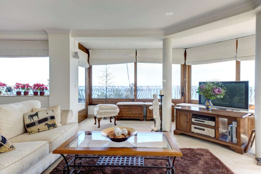 Sliema, 2 Bedrooms Bedrooms, ,For Sale,FRSA-046069