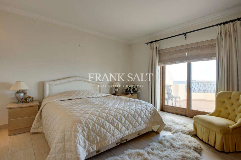 Sliema, 2 Bedrooms Bedrooms, ,For Sale,FRSA-046069