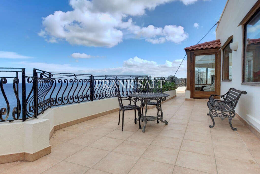 Sliema, 2 Bedrooms Bedrooms, ,For Sale,FRSA-046069