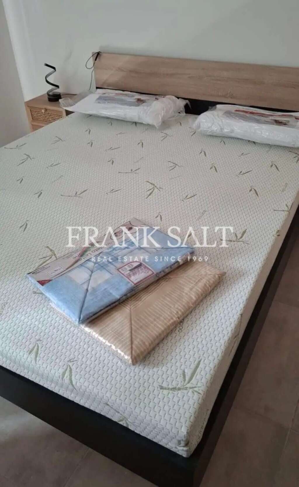 Hamrun, 1 Bedroom Bedrooms, ,2 BathroomsBathrooms,For Sale,FRSA-046010