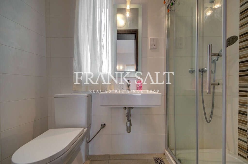 Xemxija, 3 Bedrooms Bedrooms, ,2 BathroomsBathrooms,For Sale,FRSA-034946