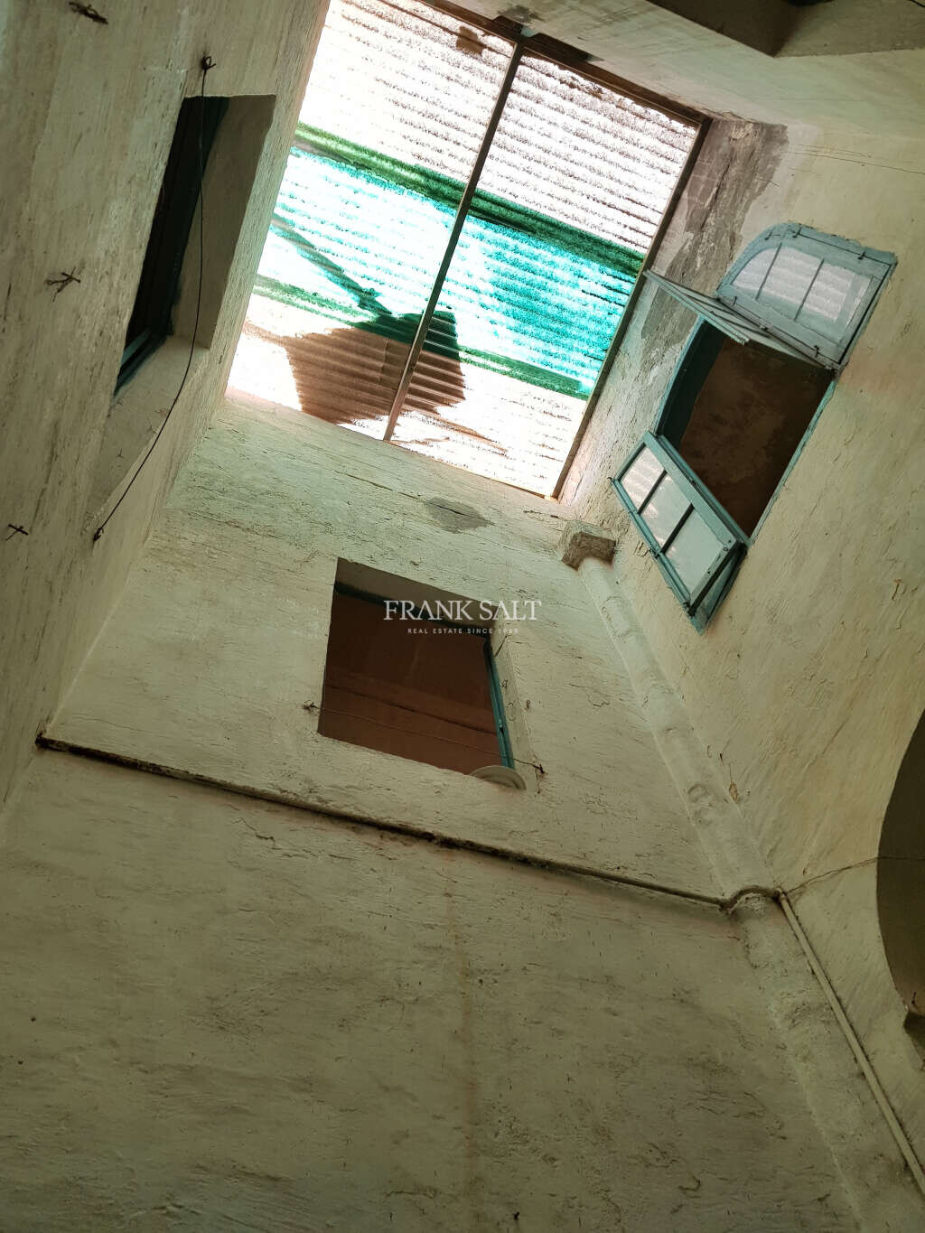 Vittoriosa, 4 Bedrooms Bedrooms, ,2 BathroomsBathrooms,For Sale,FRSA-917356