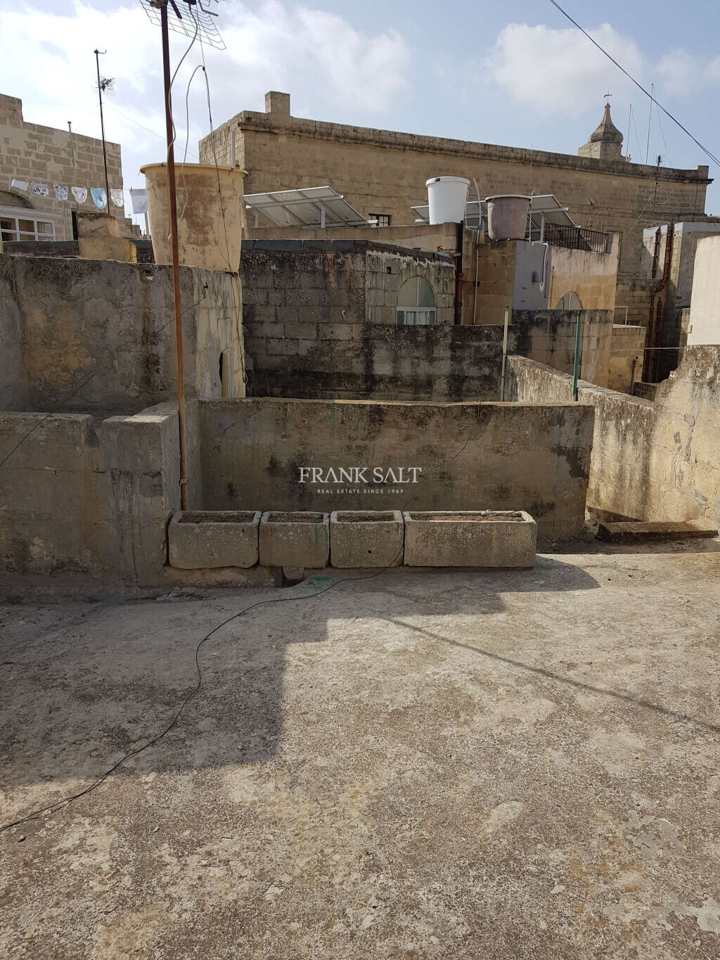 Vittoriosa, 4 Bedrooms Bedrooms, ,2 BathroomsBathrooms,For Sale,FRSA-917356