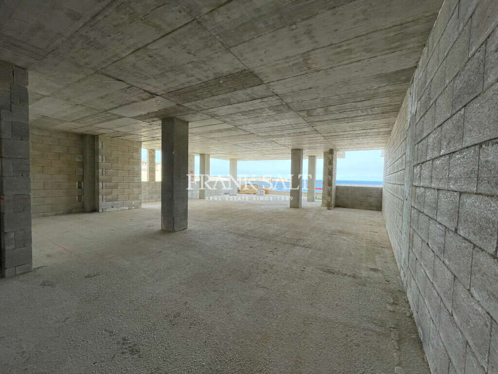 Mellieha, 3 Bedrooms Bedrooms, ,3 BathroomsBathrooms,For Sale,FRSA-621176