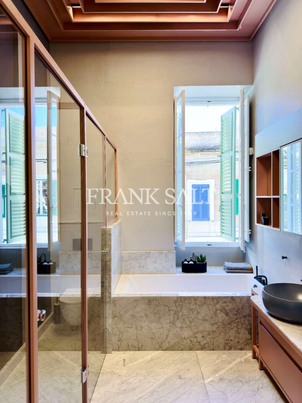 Sliema, 4 Bedrooms Bedrooms, ,5 BathroomsBathrooms,For Sale,FRSA-917291