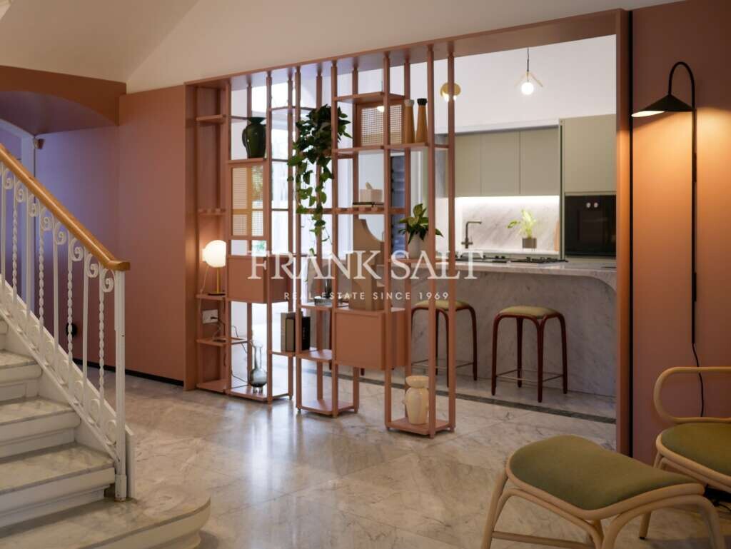 Sliema, 4 Bedrooms Bedrooms, ,5 BathroomsBathrooms,For Sale,FRSA-917291