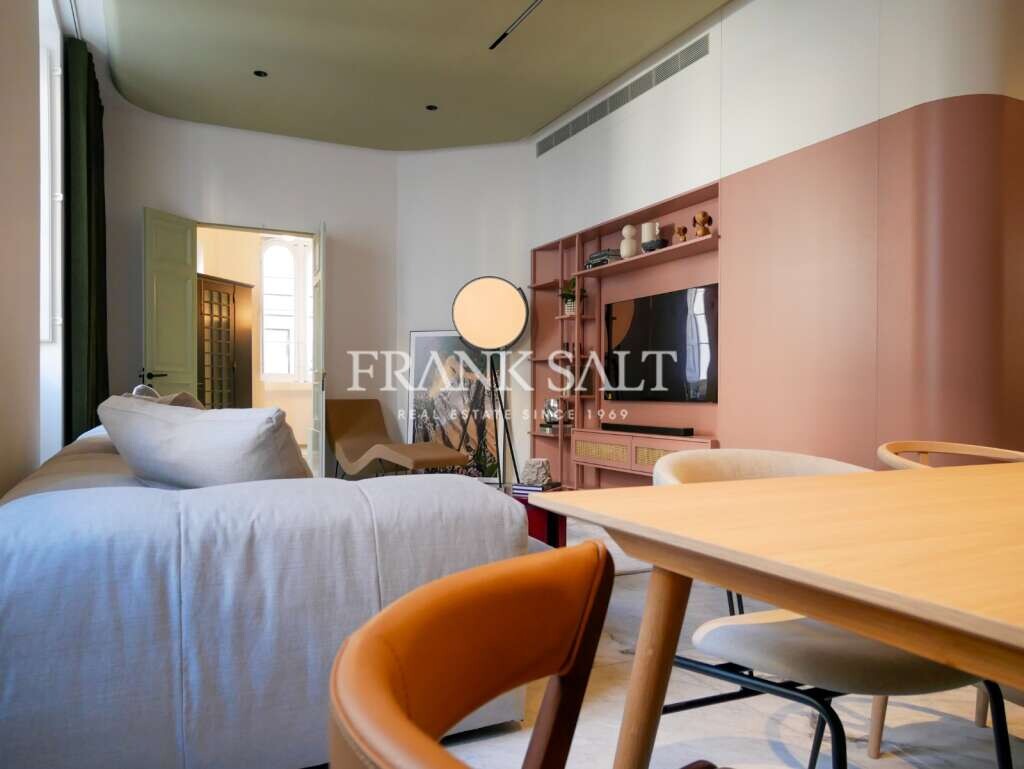 Sliema, 4 Bedrooms Bedrooms, ,5 BathroomsBathrooms,For Sale,FRSA-917291