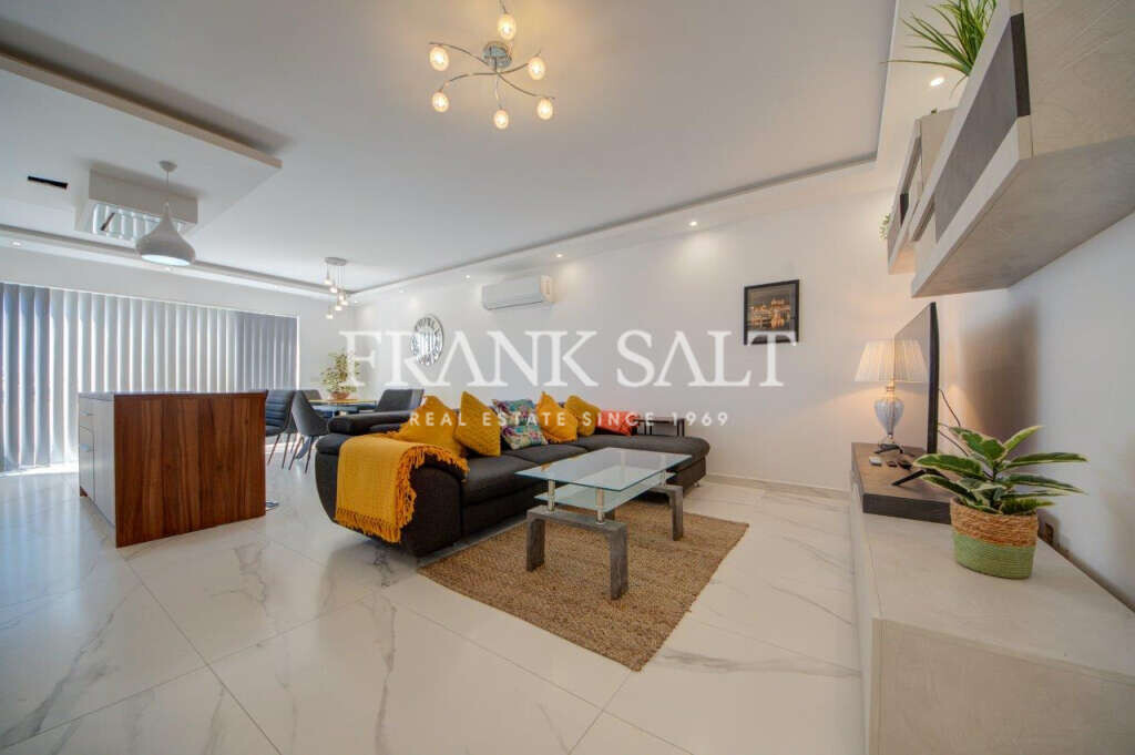 Qala, Gozo, 3 Bedrooms Bedrooms, ,2 BathroomsBathrooms,For Sale,FRSA-160889