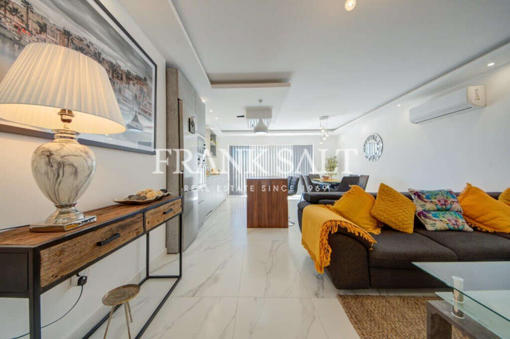 Qala, Gozo, 3 Bedrooms Bedrooms, ,2 BathroomsBathrooms,For Sale,FRSA-160889