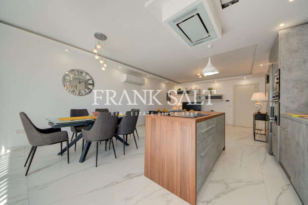 Qala, Gozo, 3 Bedrooms Bedrooms, ,2 BathroomsBathrooms,For Sale,FRSA-160889