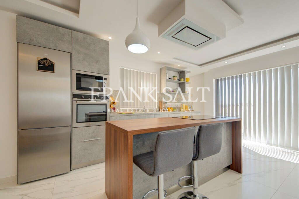 Qala, Gozo, 3 Bedrooms Bedrooms, ,2 BathroomsBathrooms,For Sale,FRSA-160889