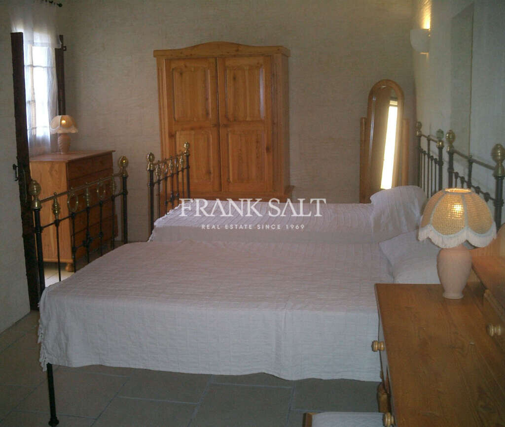 San Lawrenz, Gozo, 4 Bedrooms Bedrooms, ,1 BathroomBathrooms,For Sale,FRSA-107453
