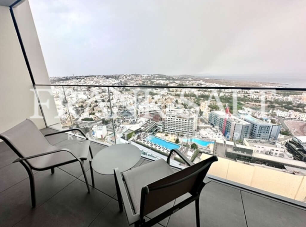 Mercury Towers, 1 Bedroom Bedrooms, ,For Sale,FRSA-046028