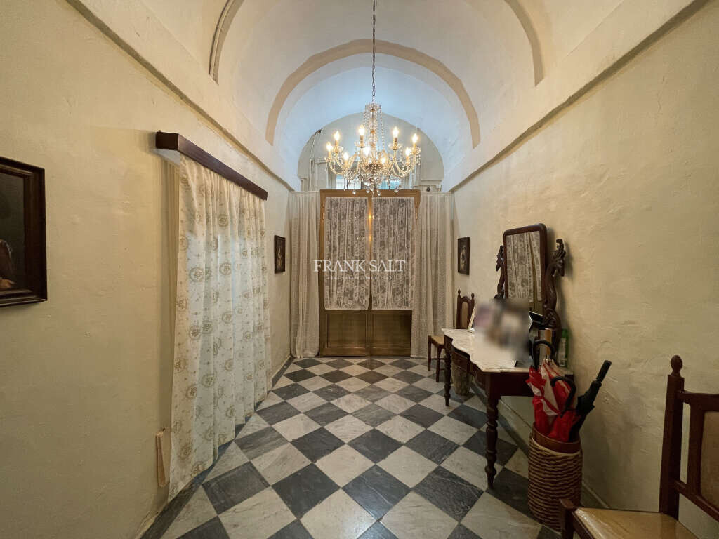 Cospicua, 3 Bedrooms Bedrooms, ,1 BathroomBathrooms,For Sale,FRSA-427918